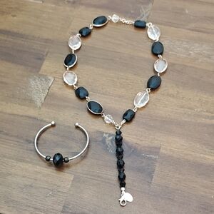 White House/Black Market, 12 inch Chunky Crystal Necklace & Brac
